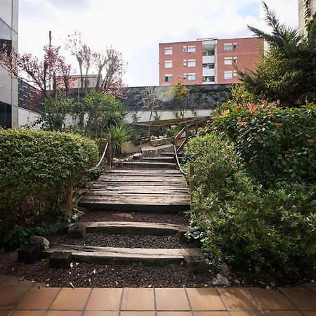 Отель Catalonia Bristol Сан-Адрес-де-ла-Барка Экстерьер фото
